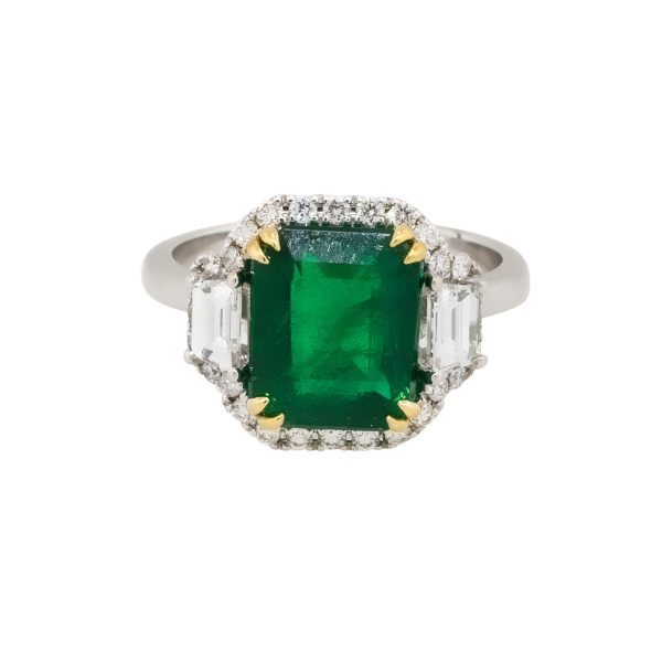 18k White Gold Emerald Center Diamond Halo Three Stone Ring