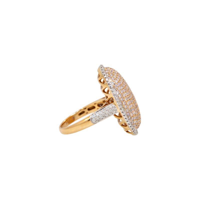 18k Two-Tone Gold 2.2ctw Pink & White Diamond Oval Shape Ring