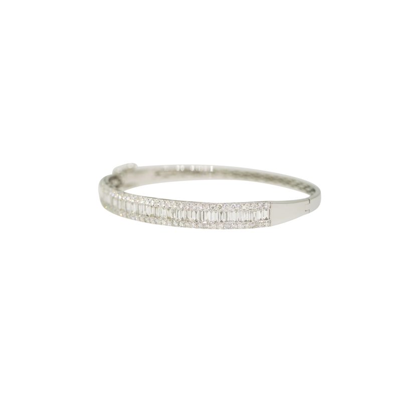 14k White Gold 3.5ctw Natural Round Brilliant & Baguette Cut Diamond Bangle Bracelet