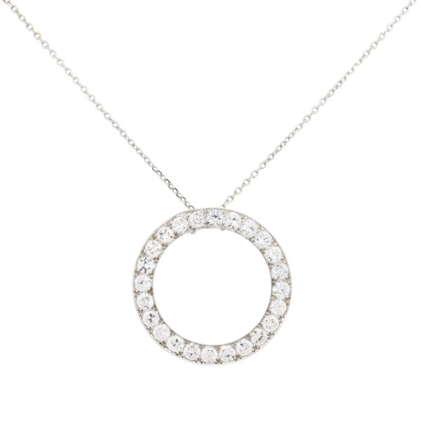 14k White Gold 2.4ctw Diamond Circle Pendant On Chain