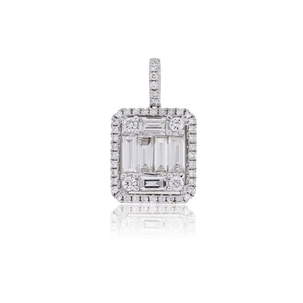 18k White Gold 0.70ctw Diamond Mosaic Pendant