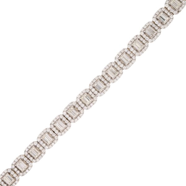 18k White Gold 12ctw Round Brilliant & Baguette Cut Diamond Square Station Bracelet