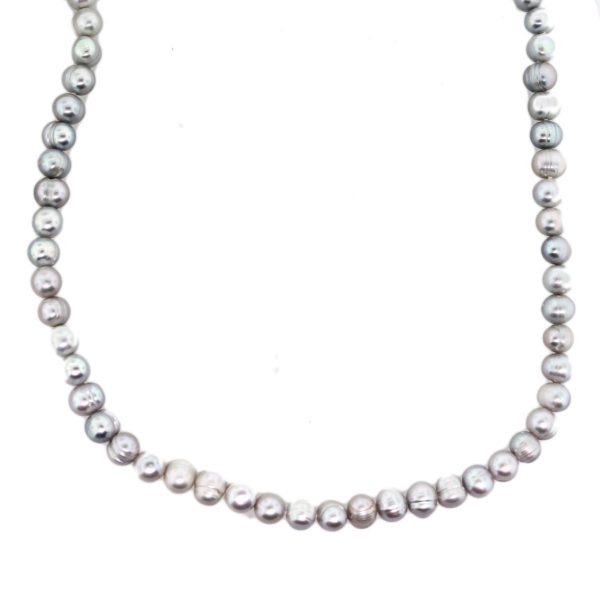 silver pearl necklace